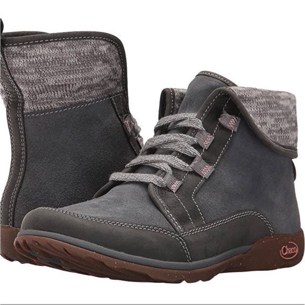 Chaco Women's Barbary boots in the Castlerock color sz 7